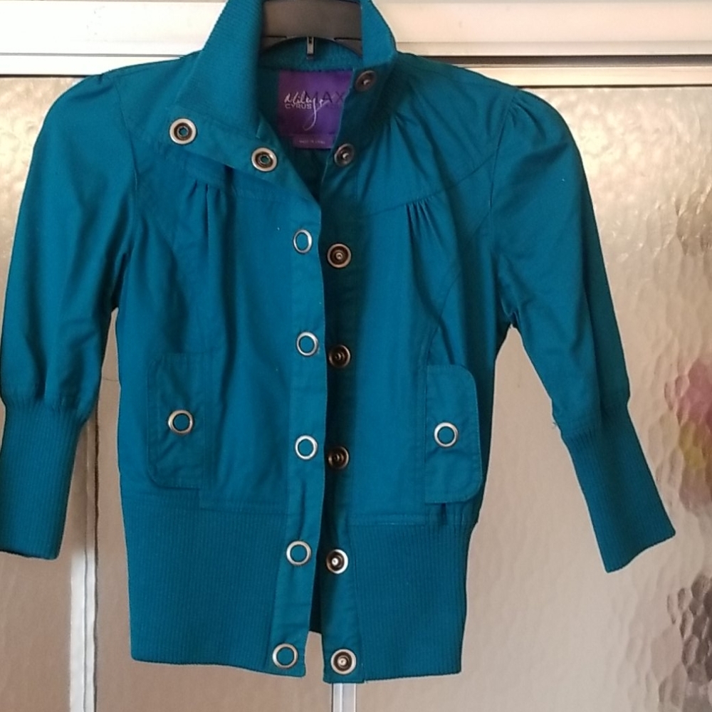2 jackets - Picture 2 of 3